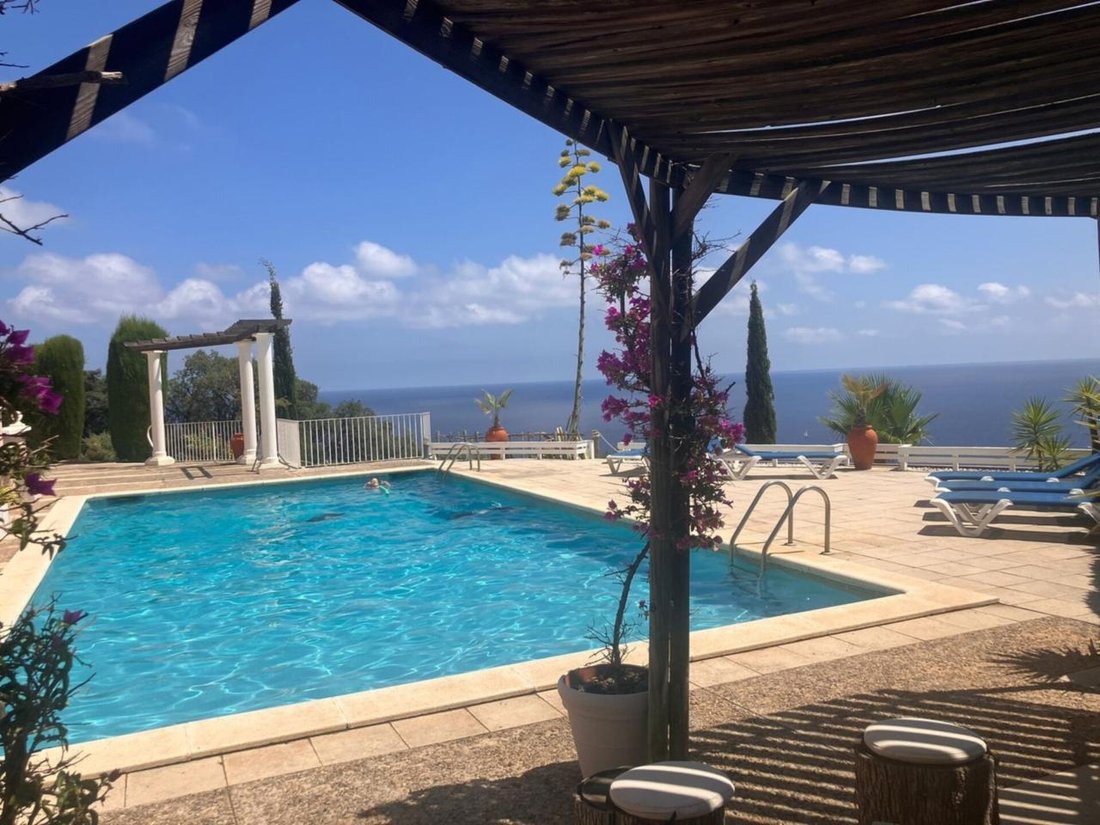 Apartment in Sant Feliu de Guixols, Catalonia, Spain 4 - 18335445