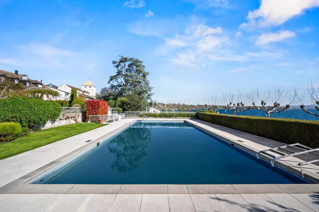 Apartment in Saint-Prex, Vaud, Switzerland 3 - 18340324