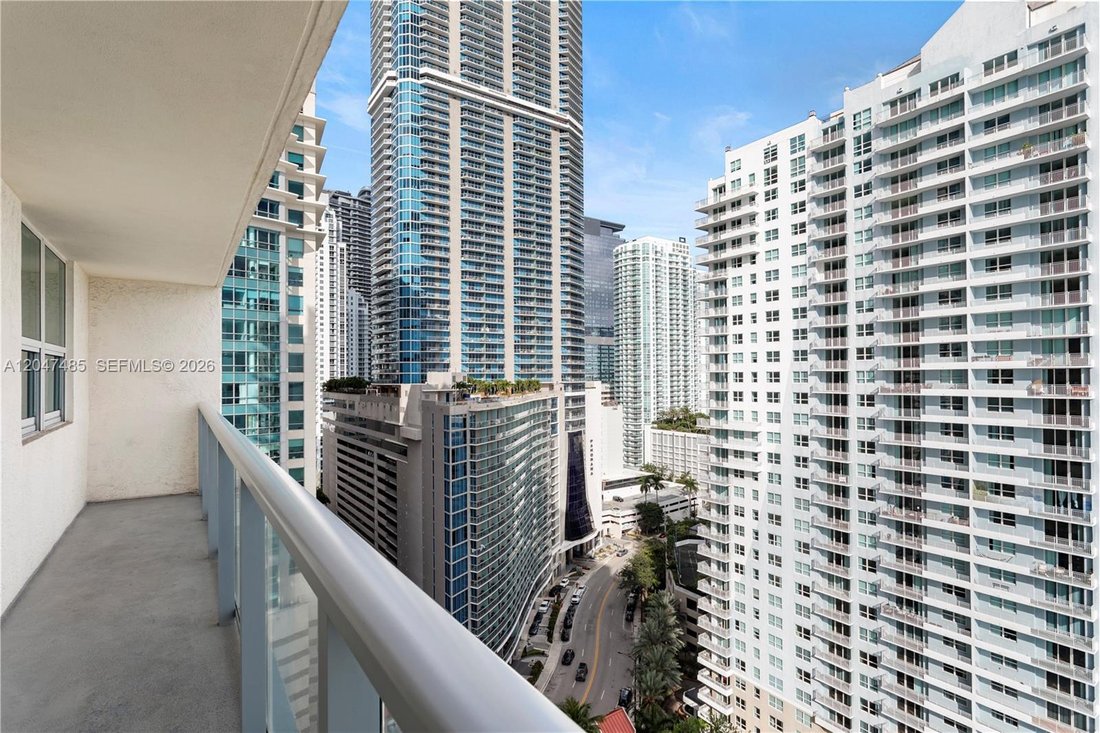 Condo in Miami, Florida, United States 3 - 18341089