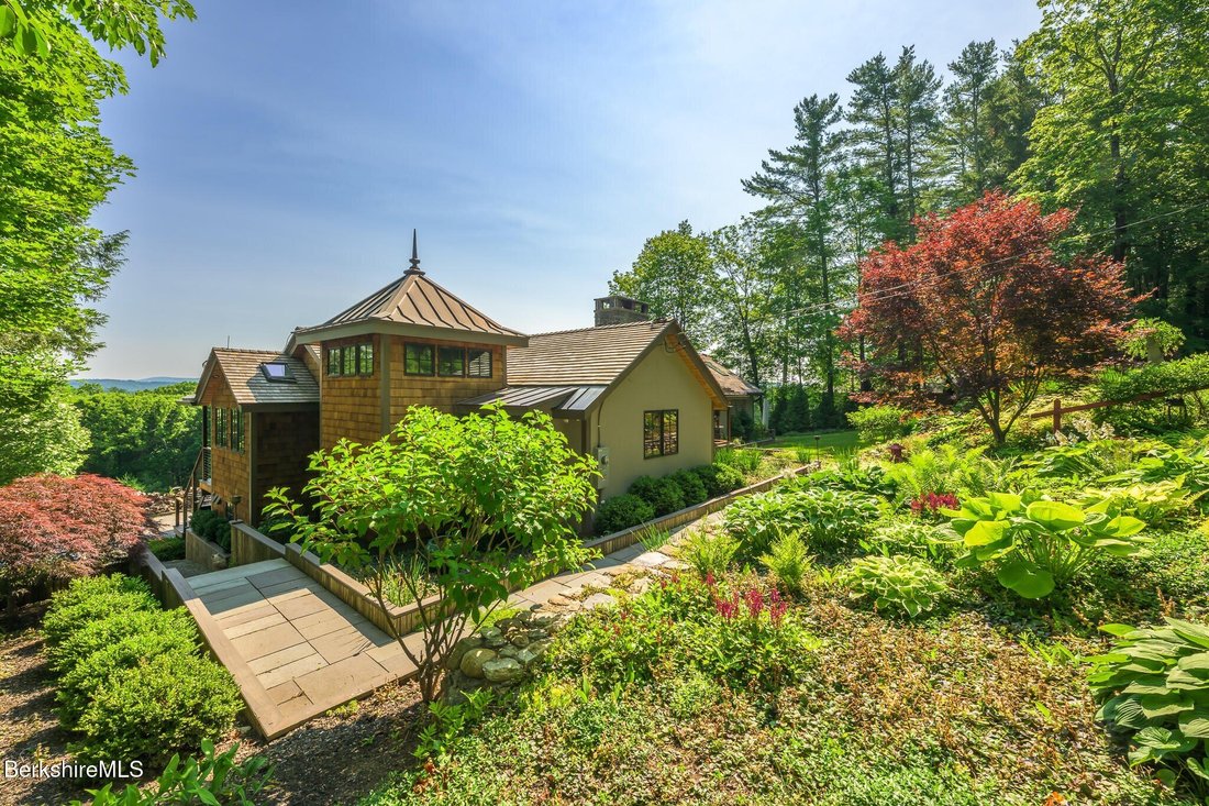 House in Great Barrington, Massachusetts, United States 5 - 18341714