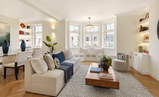 Apartment in Holland Park, Kensington And Chelsea, England 1