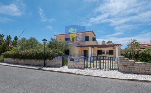 Villa in Amoreira, Leiria District, Portugal 1