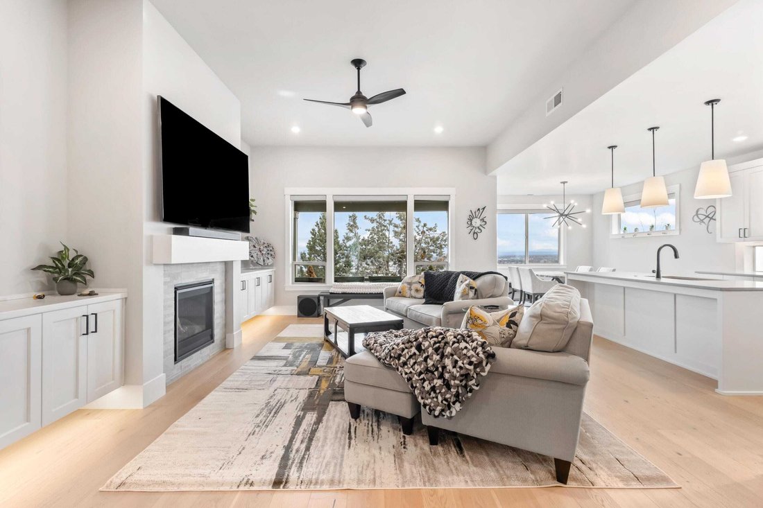 House in Bend, Oregon, United States 3 - 18335075