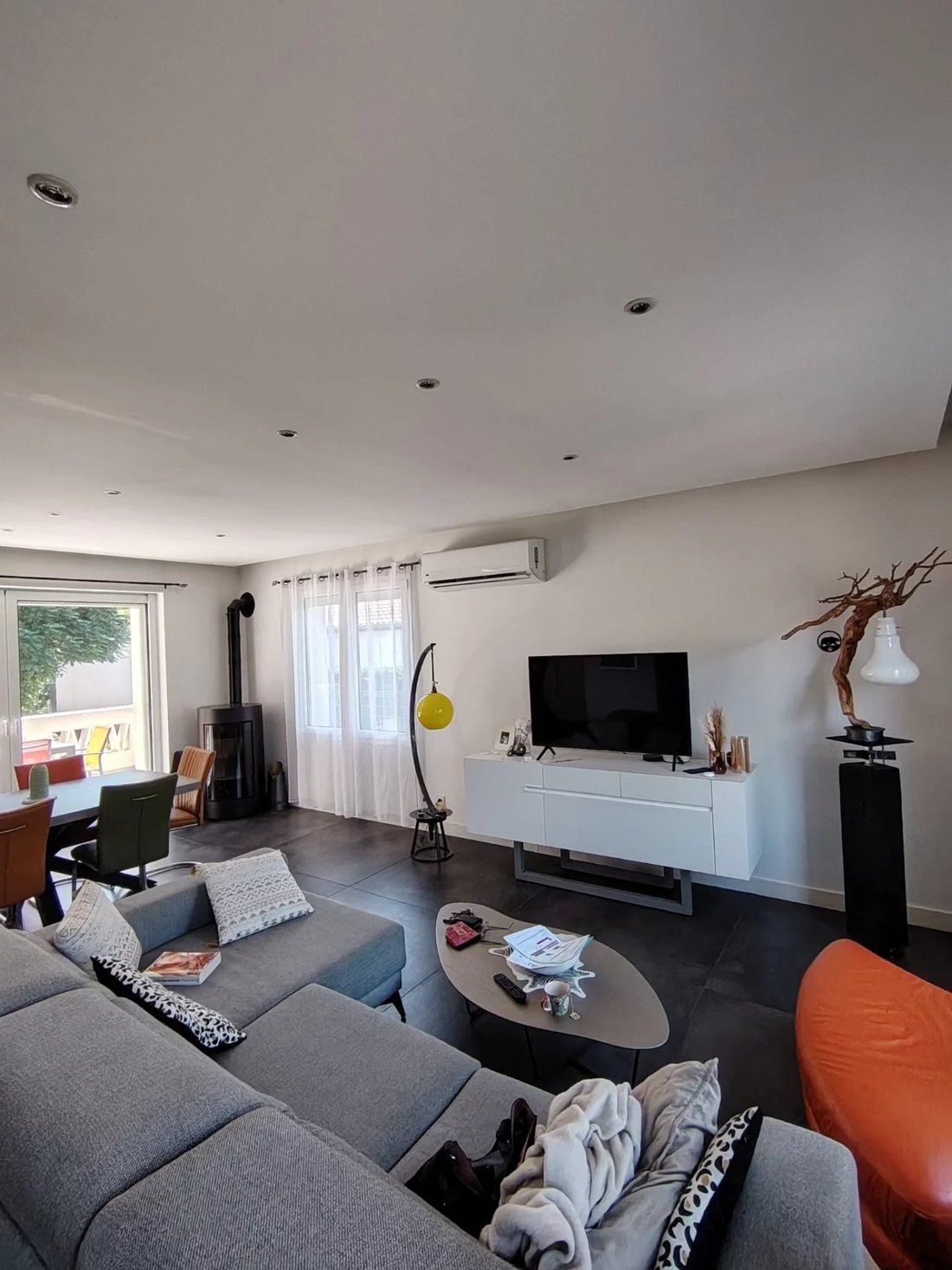 Villa in Saint-Bernard, Auvergne-Rhône-Alpes, France 4 - 18341127