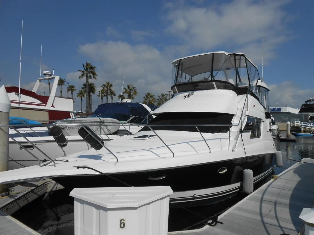 Flybridge in United States 3 - 17885376