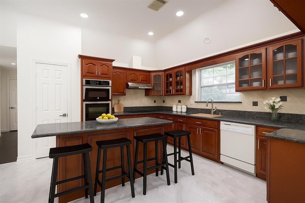 House in Arlington, Texas, United States 5 - 18336584