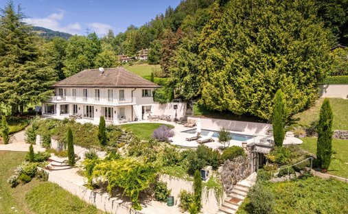 Haus in Chernex, Waadt, Schweiz 1