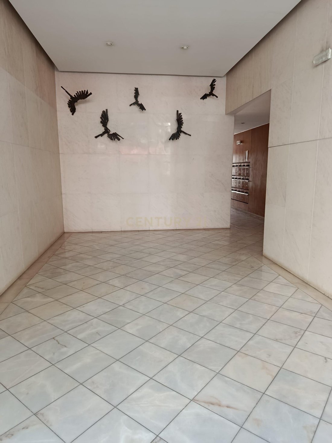 Apartment in Avenidas Novas, Lisbon, Portugal 3 - 18341252