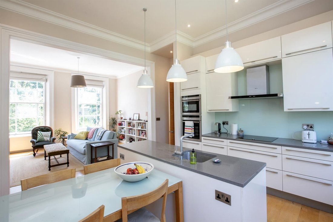 Apartment in Denmark Hill, Southwark, England 2 - 18339862