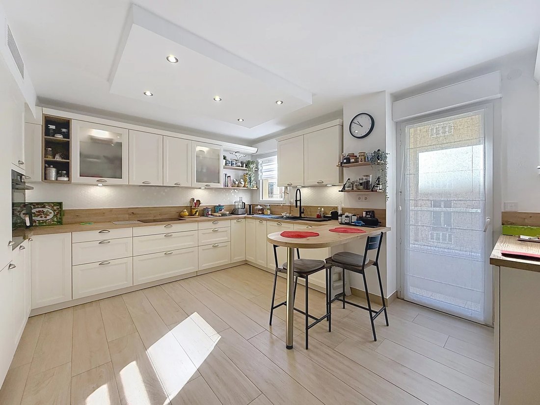 Apartment in Europe, Le Cannet, France 4 - 18336893