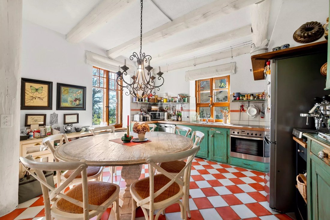 House in Essertines-sur-Rolle, Vaud, Switzerland 5 - 18340972