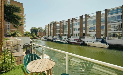 Townhouse en Hampton Wick, Richmond sobre el Támesis, Inglaterra 1