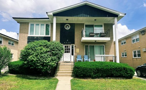 Apartment in Brookfield, Illinois, United States 1