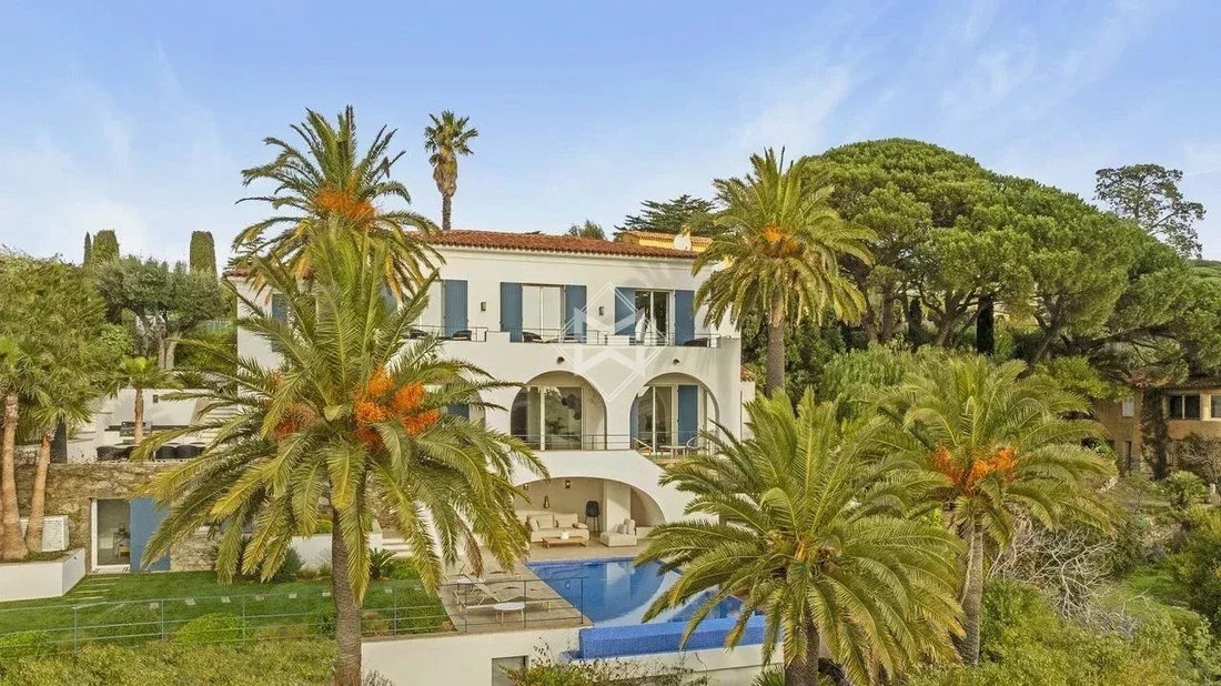 Villa in Ville-Les Saquedes-Le Bouillonnet, Sainte-Maxime, France 2 - 18337089