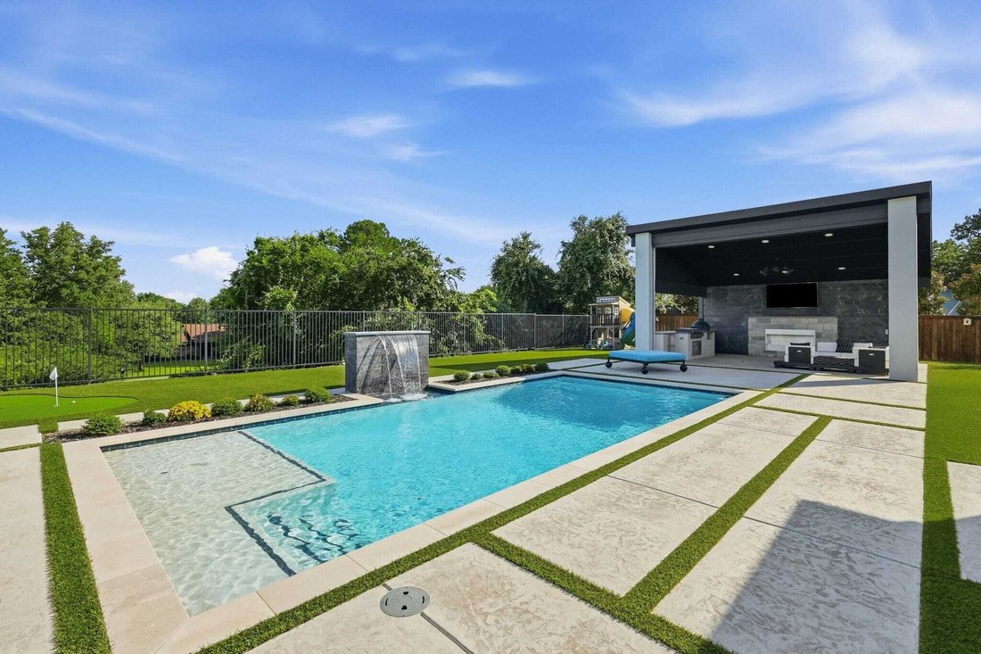 House in Lewisville, Texas, United States 4 - 18315249