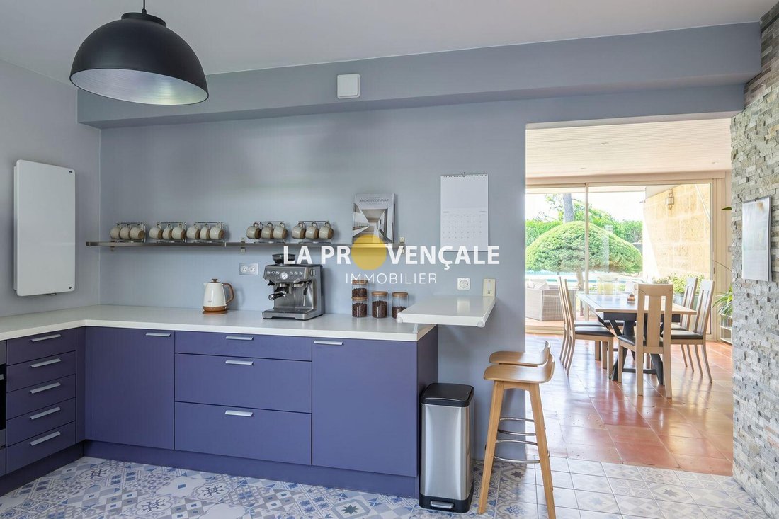 Villa in Vieille Ville-Cativel, Gardanne, France 5 - 18342738