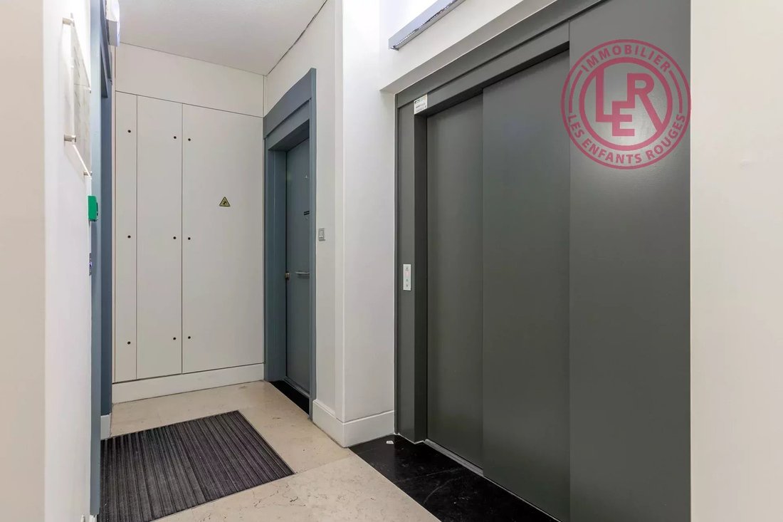Apartment in Enfants Rouges, Paris 3e Arrondissement, Paris 3 - 18337214