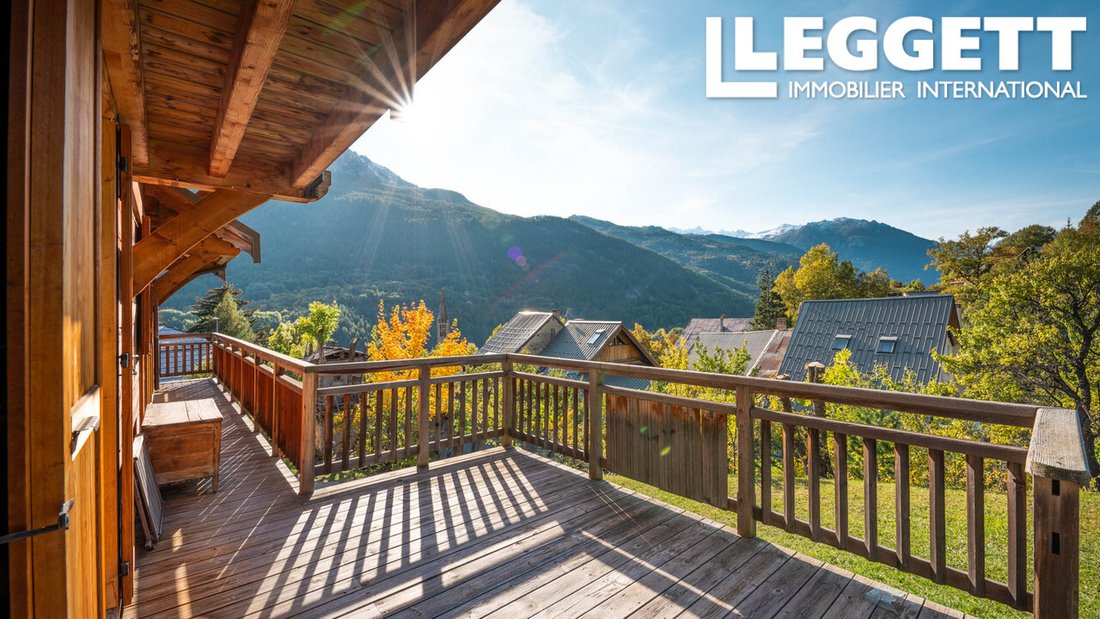 Chalet in Saint-Chaffrey, Provence-Alpes-Côte d'Azur, France 5 - 16887505