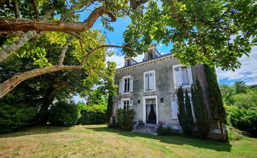 Villa in Pouillon, Nouvelle-Aquitaine, France 1