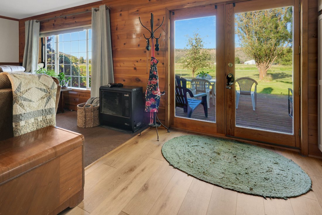 House in Klamath Falls, Oregon, United States 5 - 18339091