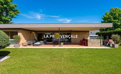 Villa in Vieille Ville-Cativel, Gardanne, France 1