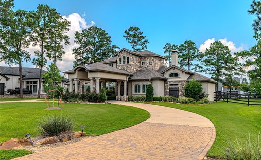House in Tomball, Texas, United States 1