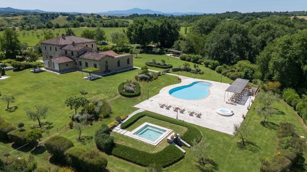 Country House in Asciano, Tuscany, Italy 5 - 18335150