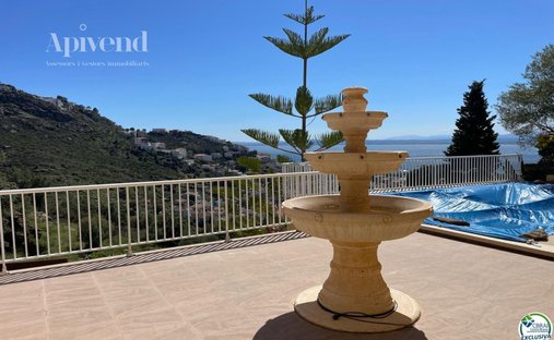 Chalet in Roses, Katalonien, Spanien 1