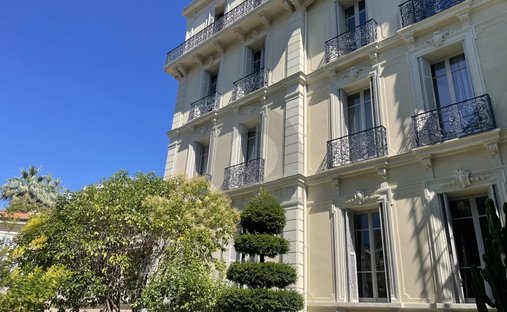 Wohnung in Menton, Provence-Alpes-Côte d'Azur, Frankreich 1