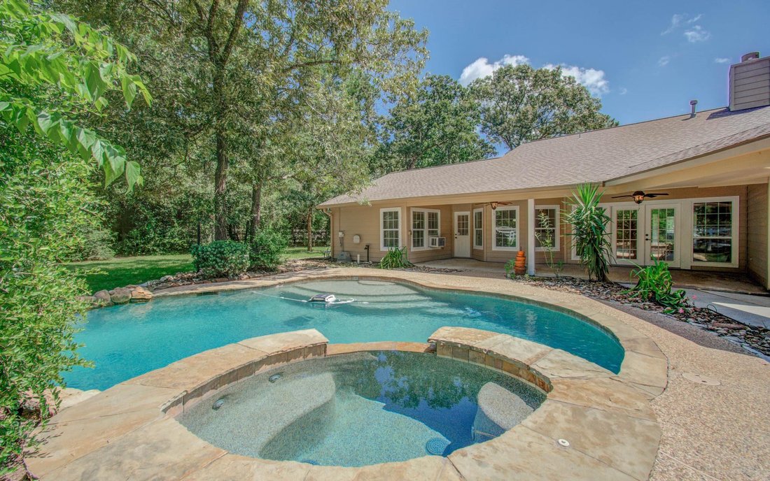 House in Magnolia, Texas, United States 1 - 18340935