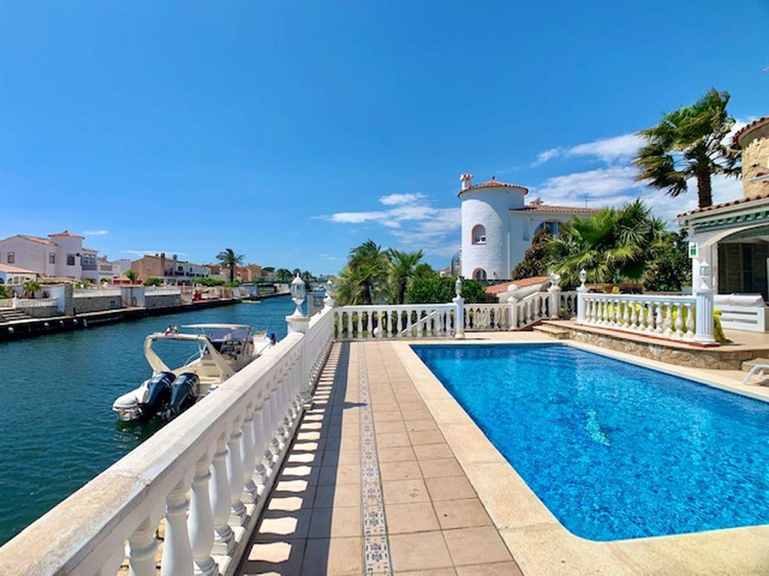 House in Empuriabrava, Catalonia, Spain 1 - 18336963