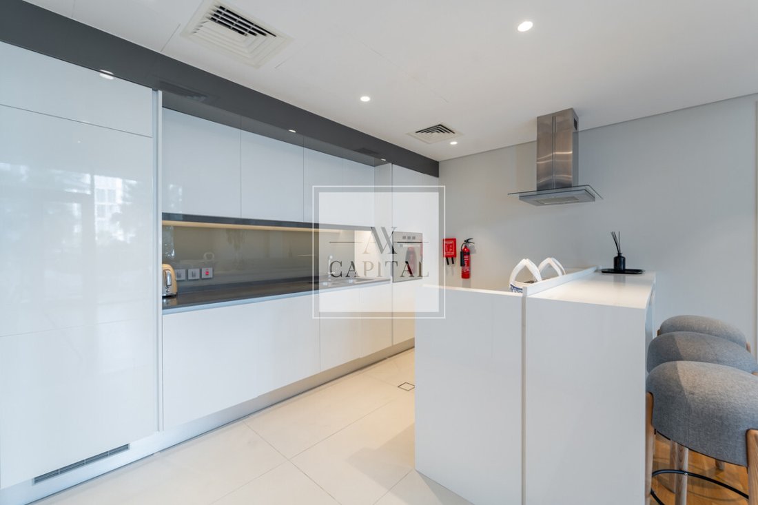 Apartment in Jumeirah Beach Residence, Dubai, United Arab Emirates 3 - 18337254