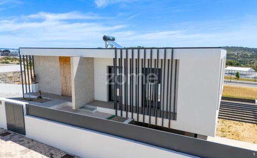 Haus in Pinhel, Distrikt Guarda, Portugal 1