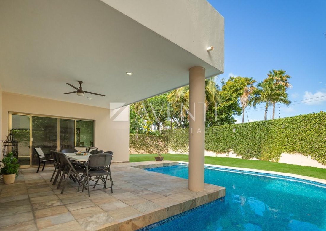 House in Alfredo V. Bonfil, Quintana Roo, Mexico 1 - 18339222