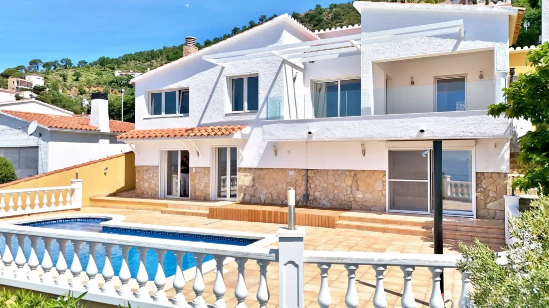 House in Roses, Catalonia, Spain 5 - 18335395