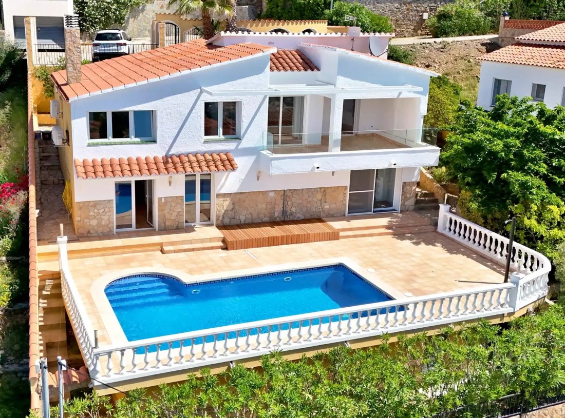 House in Roses, Catalonia, Spain 3 - 18335395