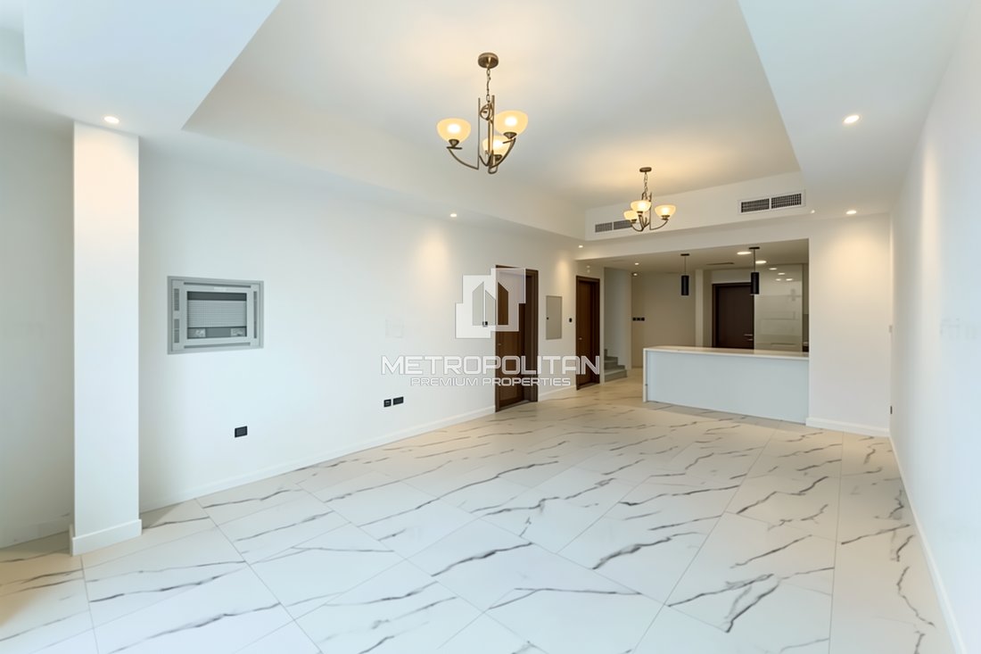 Villa in MBR City / Mohammed Bin Rashid City, Dubai, United Arab Emirates 1 - 18336815