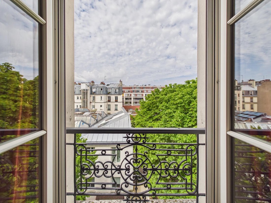 Apartment in Belleville-Saint Maur, Paris 11e Arrondissement, Paris 1 - 18335030