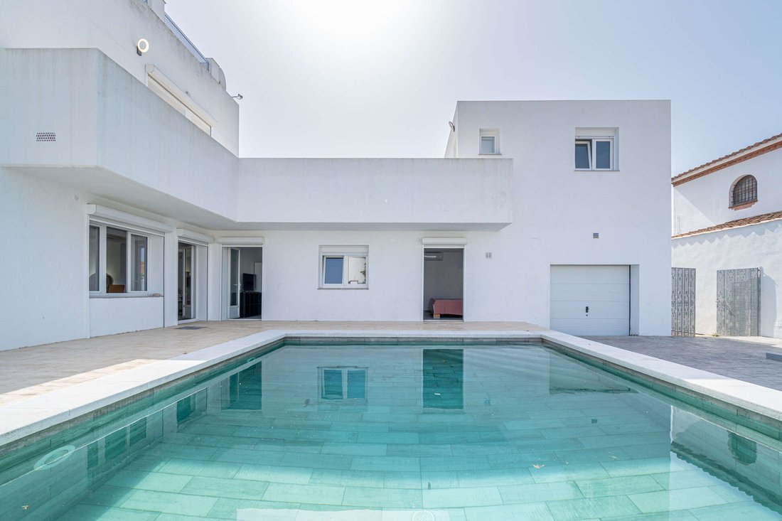 House in Empuriabrava, Catalonia, Spain 3 - 18337612