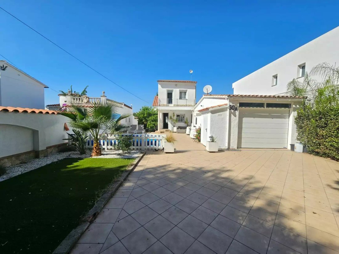 House in Empuriabrava, Catalonia, Spain 5 - 18337346