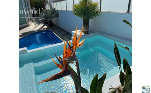 Maison à Empuriabrava, Catalogne, Espagne 1