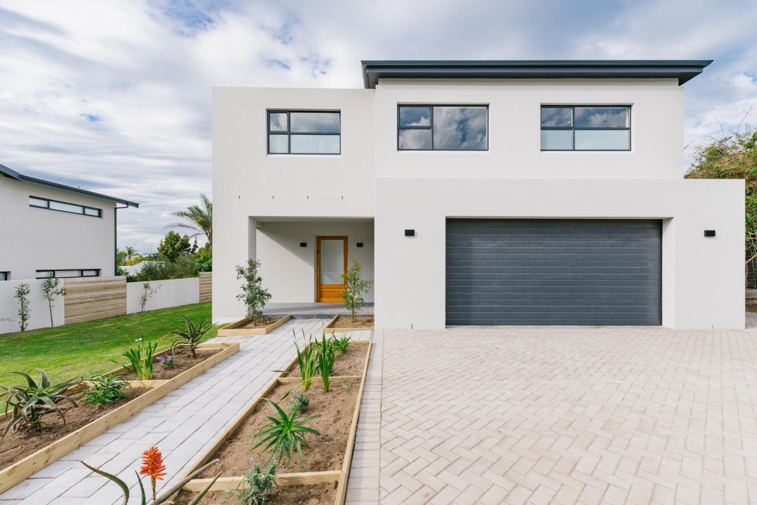 House in Plettenberg Bay, Western Cape, South Africa 5 - 18341306