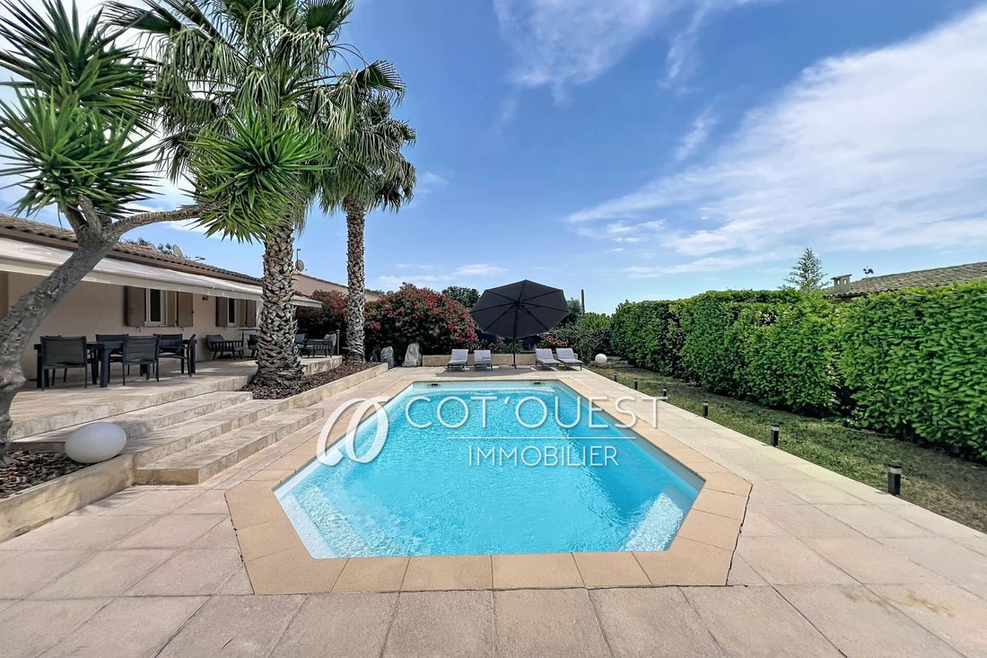 Villa in Plan de Noves, Vence, France 3 - 18342704