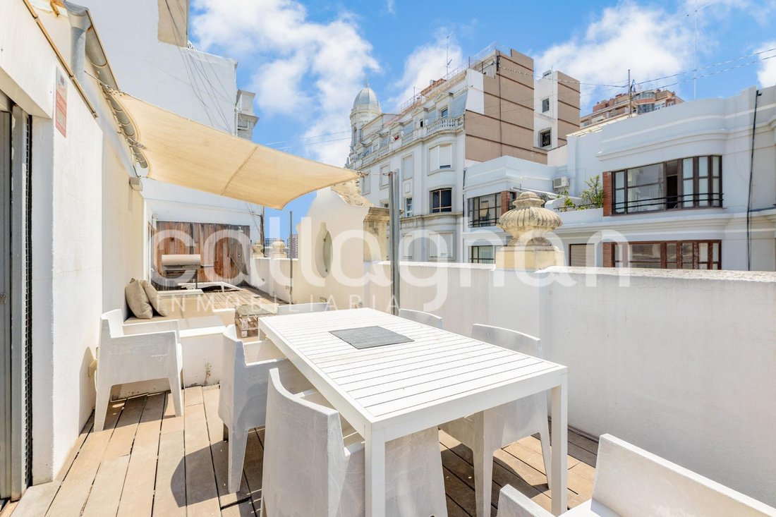 Penthouse in l'Eixample, Valencia, Spain 1 - 18342672