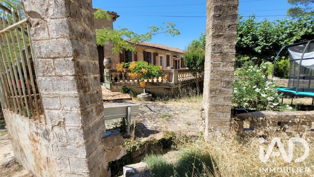 House in Ménerbes, Provence-Alpes-Côte d'Azur, France 5 - 16946445