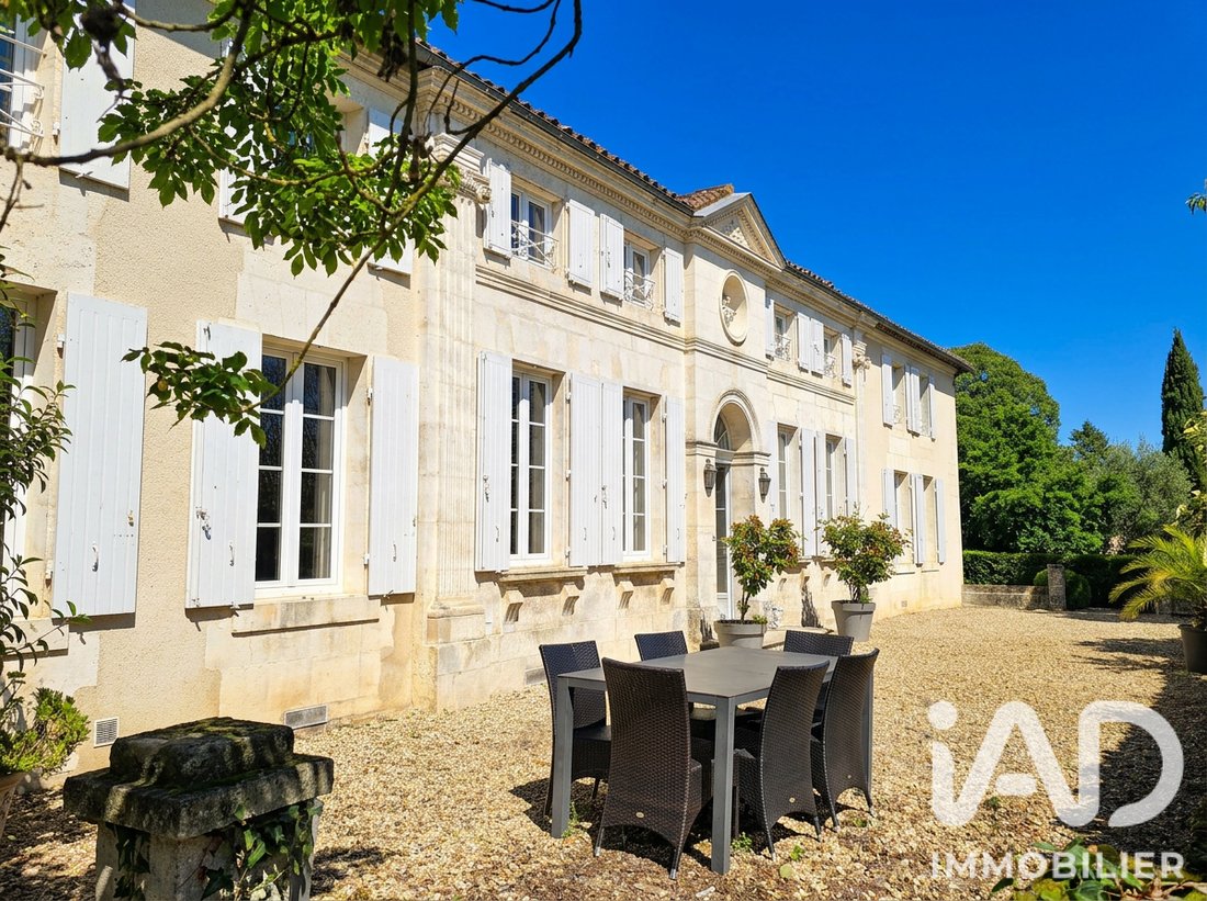 House in Cognac, Nouvelle-Aquitaine, France 3 - 16798067