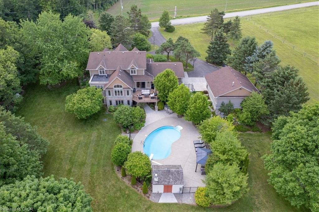 House in New Hamburg, Ontario, Canada 1 - 18336504