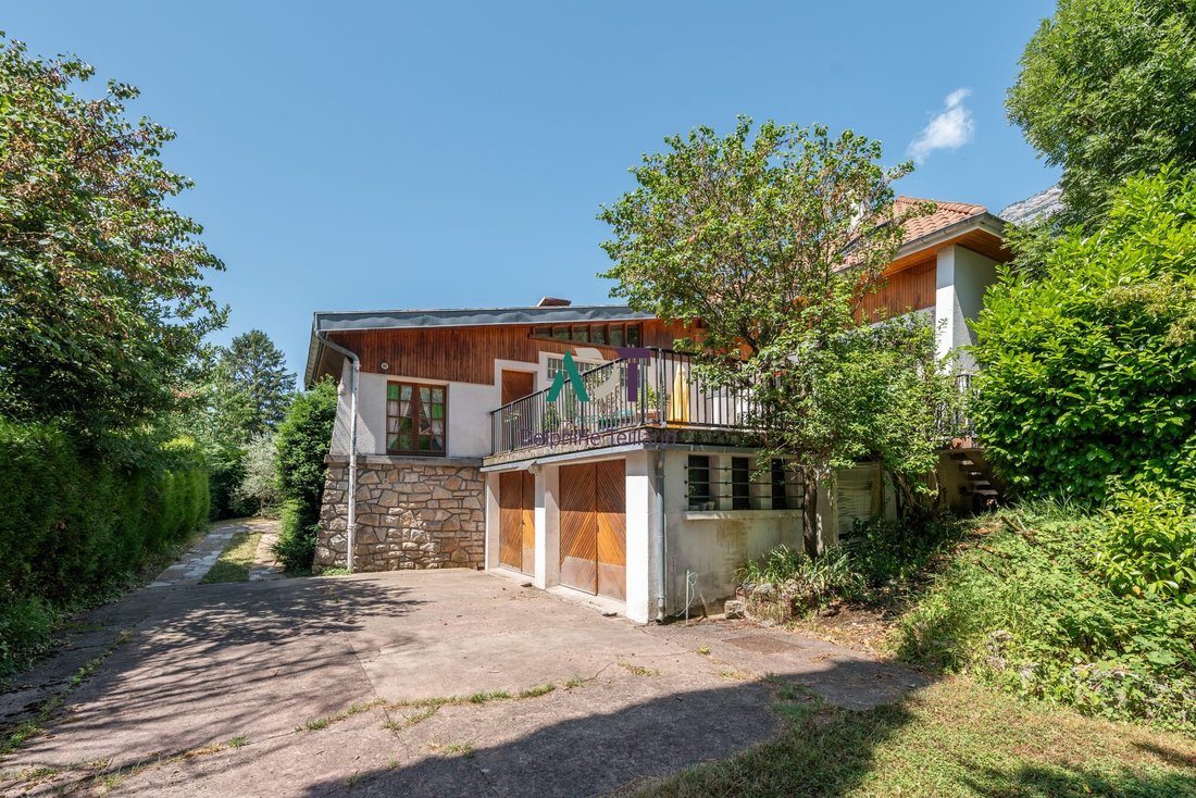Villa in Bealieres, Meylan, France 4 - 18341904