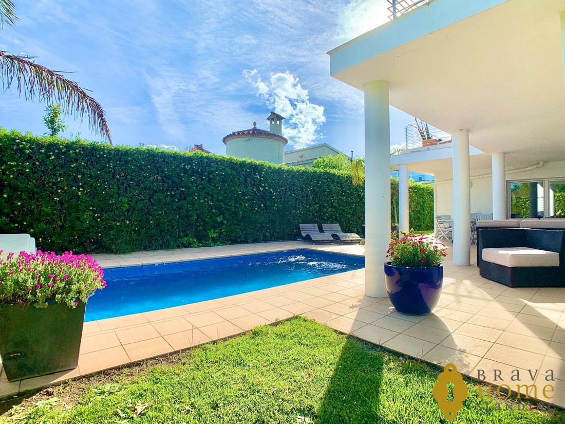 House in Empuriabrava, Catalonia, Spain 3 - 18336091