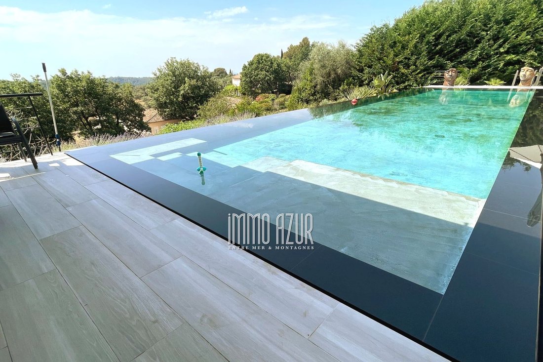 Villa in Tourrettes-sur-Loup, Provence-Alpes-Côte d'Azur, France 5 - 18336268